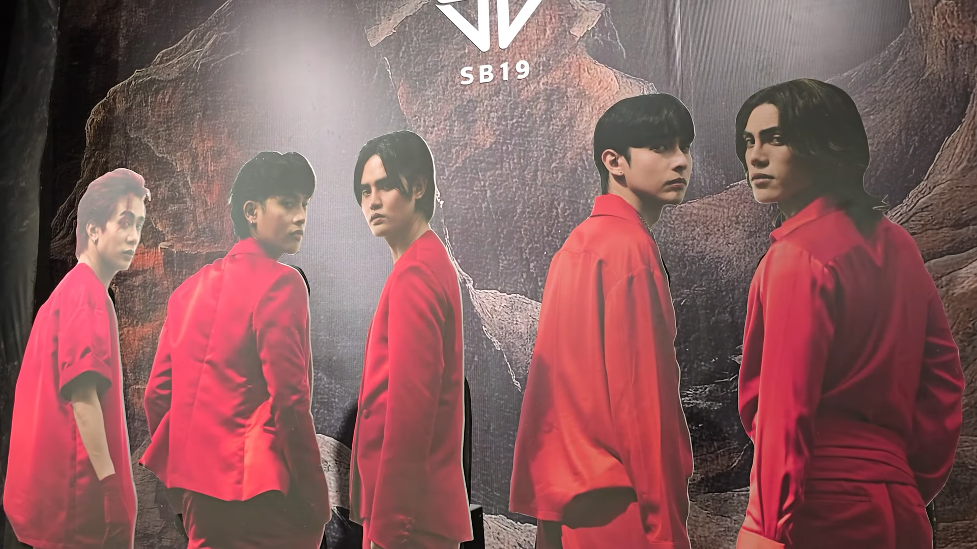 SB19’s “Simula at Wakas” Experience at Gateway is stunning